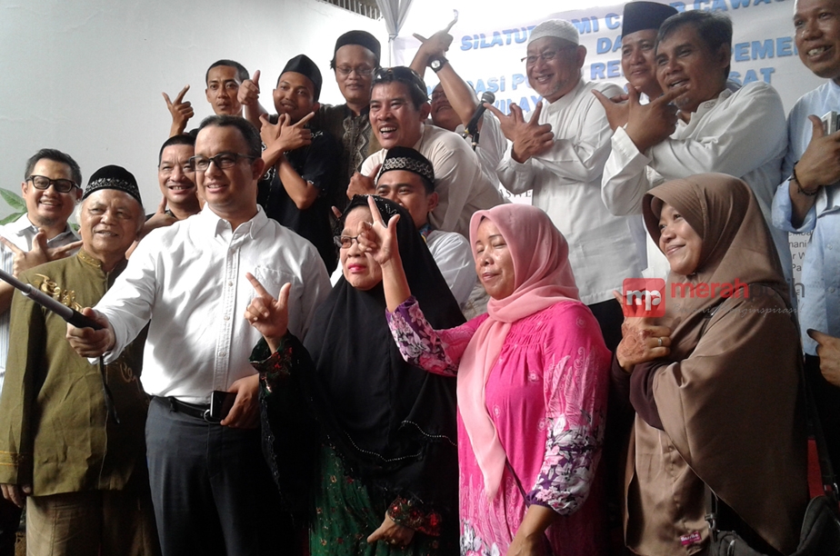 Anies Incar Pemilih Perempuan dalam Pilkada DKI Nanti