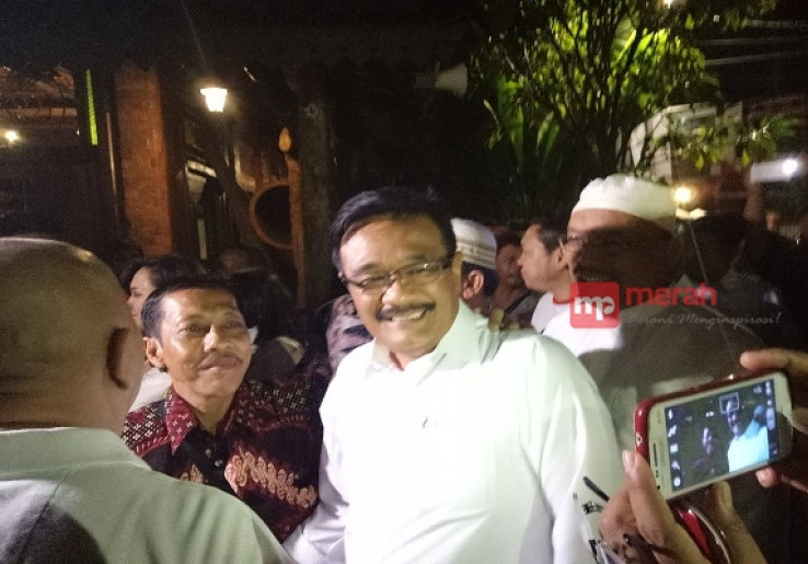 Kehadiran Wagub Djarot di Markas Dulure Djarot Diiringi Salawat Badar