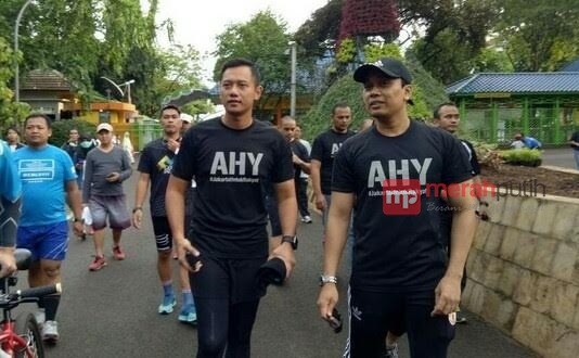 Ingin Mengenal Masyarakat Lebih Dekat, AHY Lari Pagi