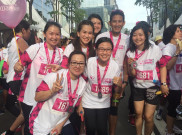 Membaur dengan Masyarakat, Sandiaga Uno Ikuti Jakarta Goes Pink