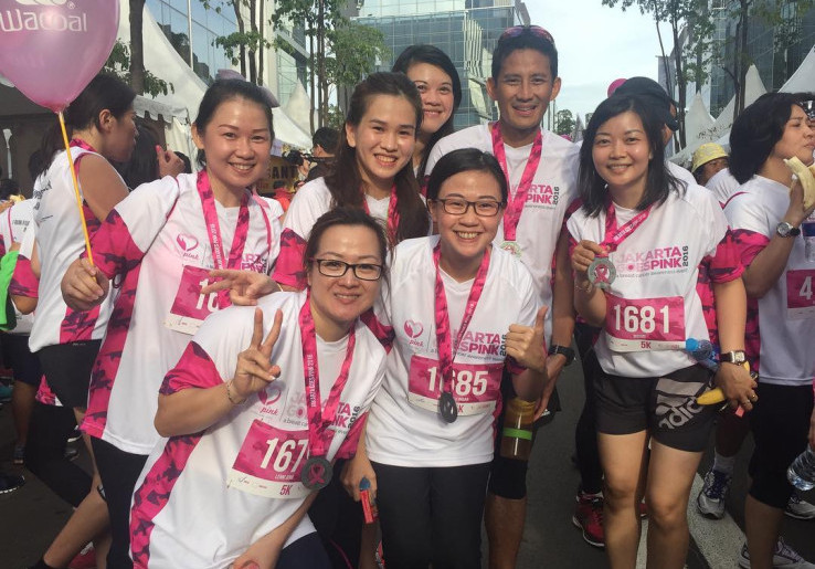 Membaur dengan Masyarakat, Sandiaga Uno Ikuti Jakarta Goes Pink