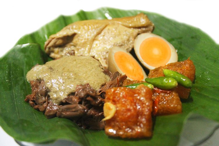 Lomba 4 Masakan di Festival Kuliner Yogya