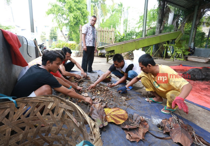  Komunitas Pengolah Sampah Sapu Pengki