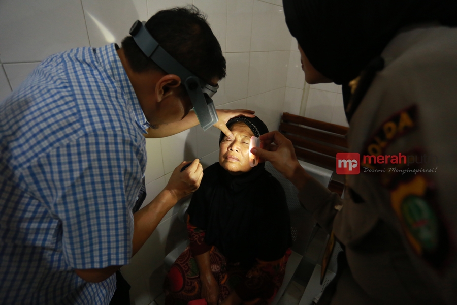 Bakti Sosial Polda Metro Jaya di Cipondoh
