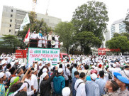 Demo 4 November, Ribuan Massa Terus Berkumpul di Istiqlal