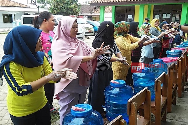 Kampanyekan Cuci Tangan pada Hari Cuci Tangan Sedunia 2016