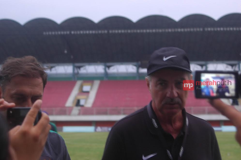 Alfred Riedl: Bek Sudah Punya Disiplin