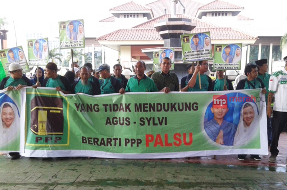 50 Kader PPP Sindir Kubu Djan Faridz di Balai Sudirman
