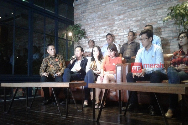 Keluarga Mirna Pasrahkan Vonis Jessica kepada Majelis Hakim dan Tuhan