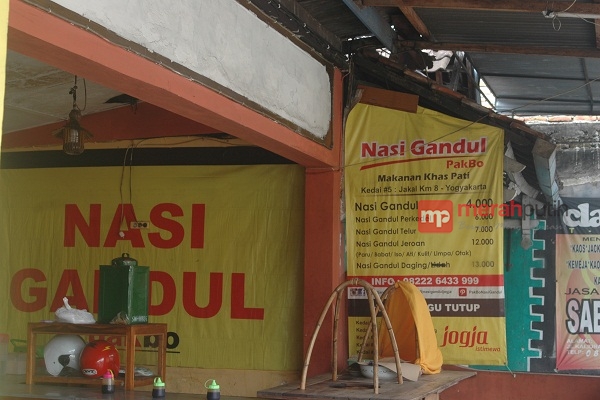 Yuk Santap Nasi Gandul Pak Bo