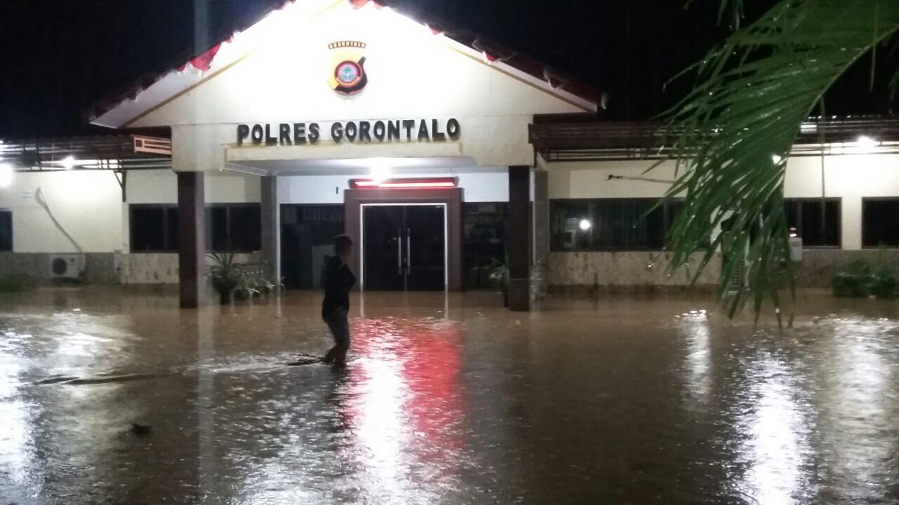 1.500 Rumah Terendam Banjir di Gorontalo