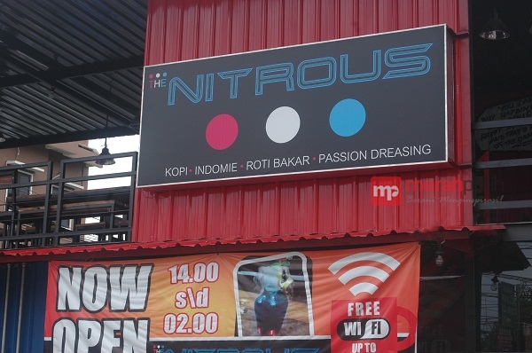 Menikmati Kuliner Ciamik di The Nitrous Cafe