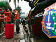 Pemasangan Tong Sampah di Ibu Kota