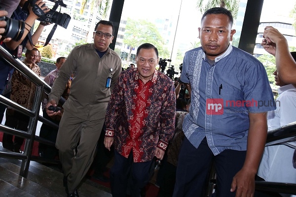 Agus Martowardojo Diperiksa KPK
