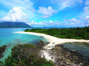 Beriwisata Melihat Keelokan Pulau Senoa  di Ujung Timur Natuna