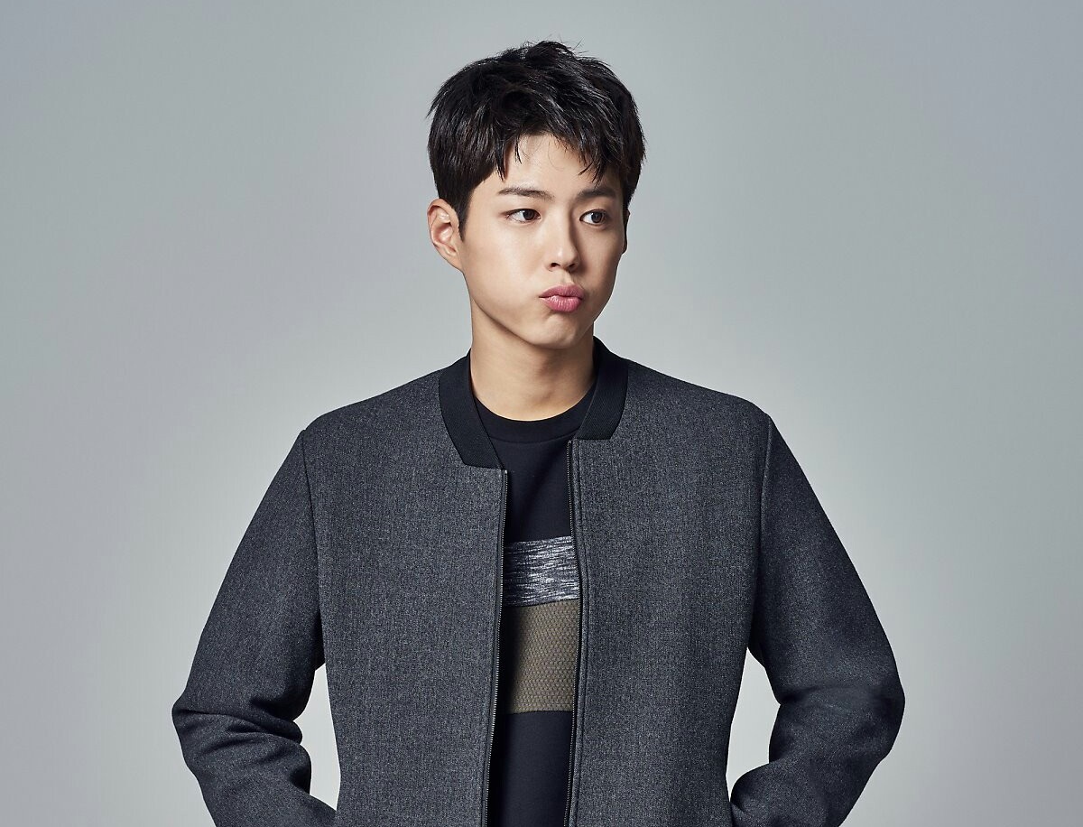Takut Fans Terluka, Park Bo Gum Tak Lagi Mau Naik Subway