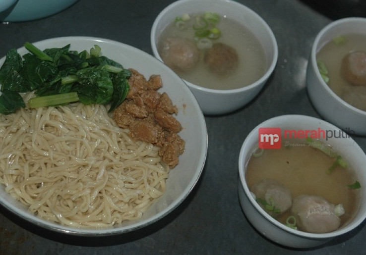 Asal Muasal Warung Mie Bakso Contreng Tunggangi Momen Pilpres