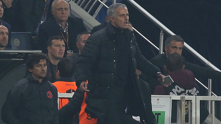 Pochettino Minta Mourinho Diberi Kesempatan 
