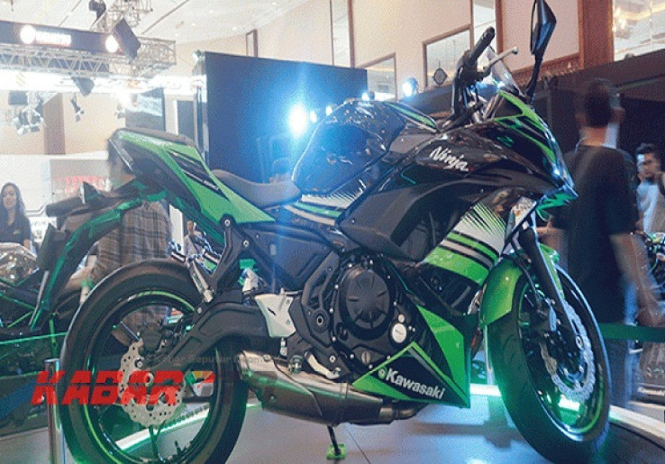 Kawasaki Ninja 650 Tampakan Diri di IMOS 2016