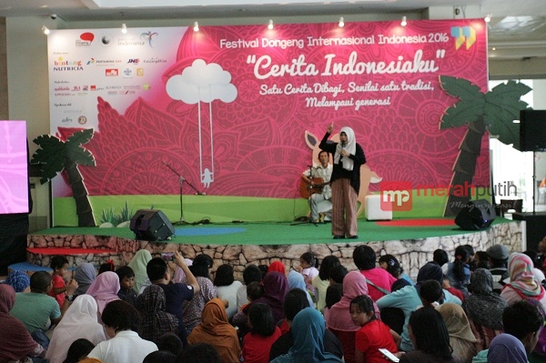 Festival Dongeng Internasional Indonesia 2016