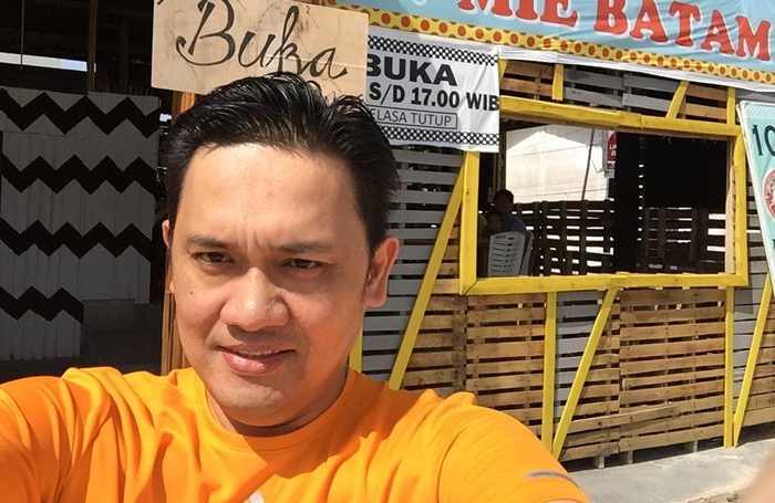 Ahmad Dhani Diduga Hina Jokowi, Farhat Abbas Siap Pasang Badan untuk Presiden