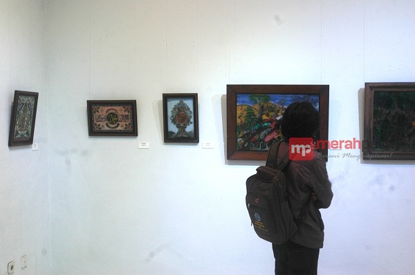 Pameran Gambar Kaca Tradisional