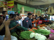 Agus Yudhoyono di Pasar Bahari