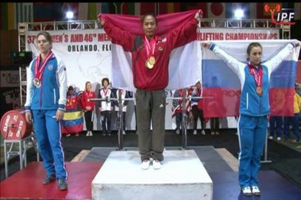 Indonesia Raih 2 Emas 1 Perak di Kejuaraan Dunia Angkat Berat