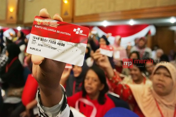 Pemerintah Targetkan Satu Juta Penerima Bantuan Nontunai PKH 2016