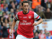 Oezil Tebar Ancaman Arsenal Untuk MU