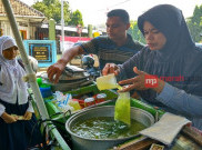 Es Tape Ketan Solusi Pelepas Dahaga