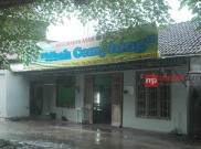 Per Hari, Warung Mbah Cemplung Raup Omzet Rp4 Juta