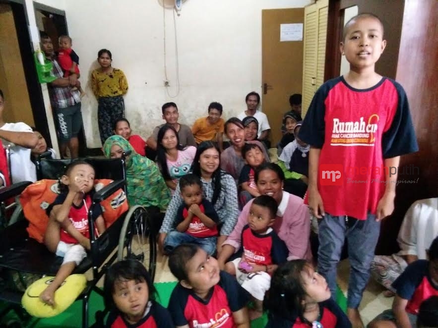 Kisah Ambu Ibu Anak-Anak Penderita Kanker di Rumah Cinta