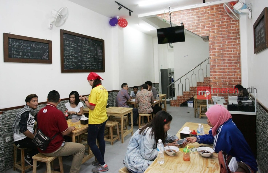 Cicipi Kuliner Super Lezat Bakso Jakarta di Tanjung Duren
