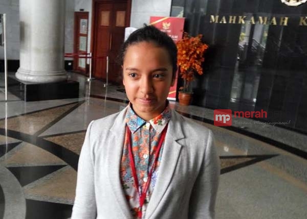 Gloria Hamel Berharap MK Kabulkan Permohonannya