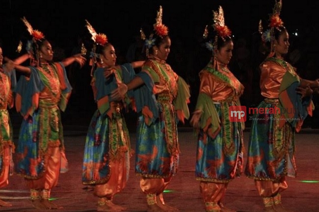 Tari Kreasi Lenggang Puspa Simbol Pluralisme Kota Tangsel