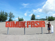 Yuk Berselancar di Gumuk Pasir Parangkusumo Yogyakarta