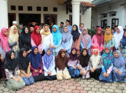 Usai Wakapolri, Giliran Rini Soemarno Kunjungi Pesantren Buntet