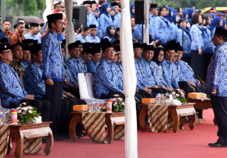 Kepada Anggota Korppri, Jokowi: Tinggalkan Mental Penguasa dan Koruptif
