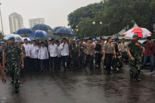 Wiranto Harap Masyarakat Sabar Menunggu Proses Hukum Ahok