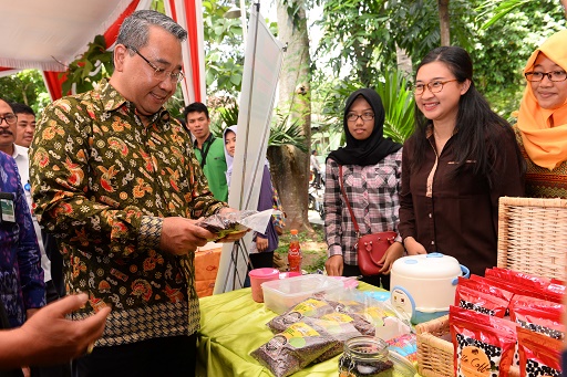 Kantor Disegel, Menteri PDTT Tunggu Keterangan Resmi KPK