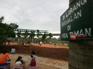 Anies Larang Cat Timbal untuk Taman Bermain Anak