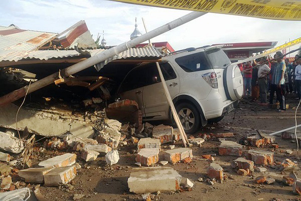 Telan 102 Korban Meninggal, Tim SAR Intensifkan Pencarian Korban Gempa Aceh