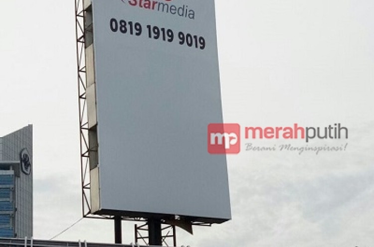 Polsek Tanjung Duren Amankan Martinus Sang Pemanjat Papan Reklame