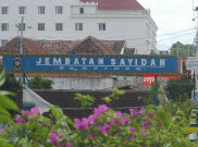 Berswafoto di Jembatan Sayidan Yogyakarta