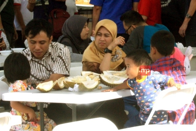 Durian Acin Juaranya Festival Durian 2016