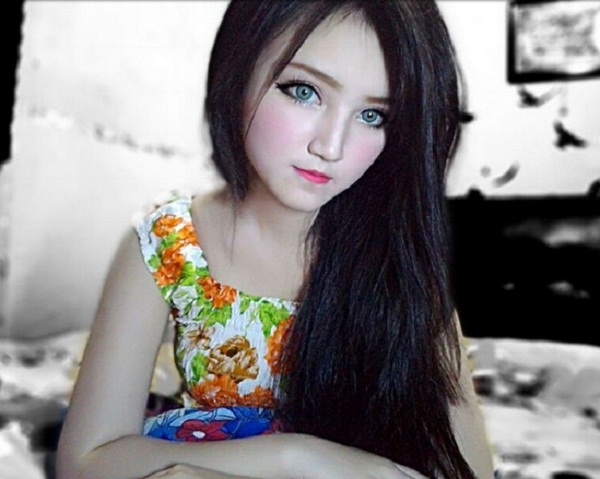 Kenalkan Billa, Pemilik Wajah Barbie dari Cikarang