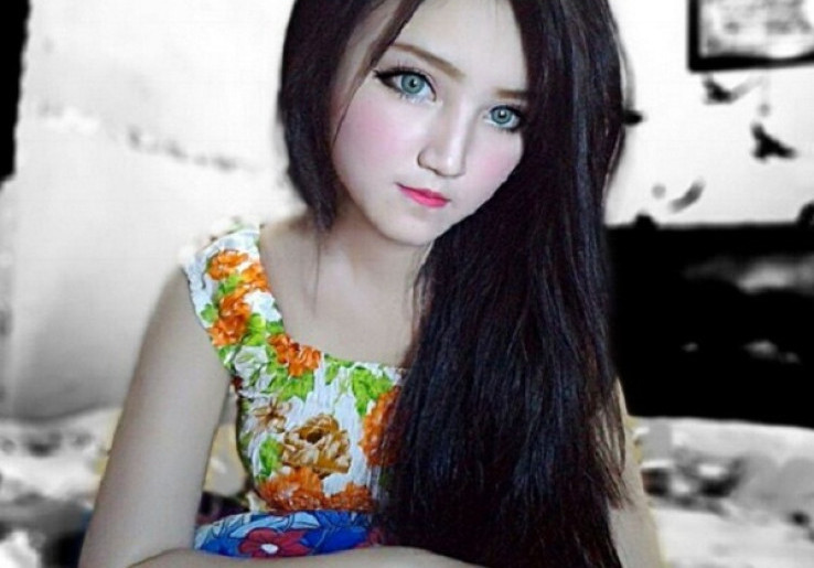 Kenalkan Billa, Pemilik Wajah Barbie dari Cikarang