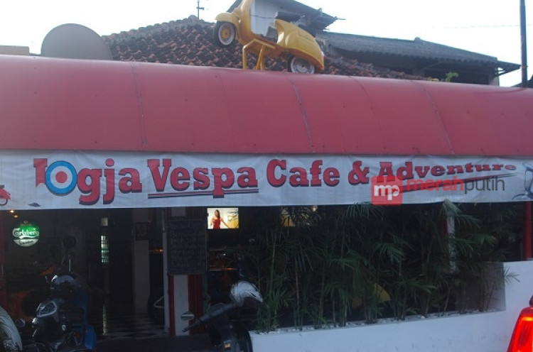 Jogja Vespa Cafe, Tempat Nongkrong Ngopi Asik Komunitas di Jogja
