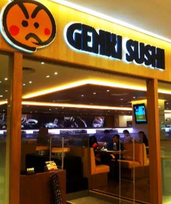 Rasakan Atmosphere Makan Sushi di Cafe Genki Sushi